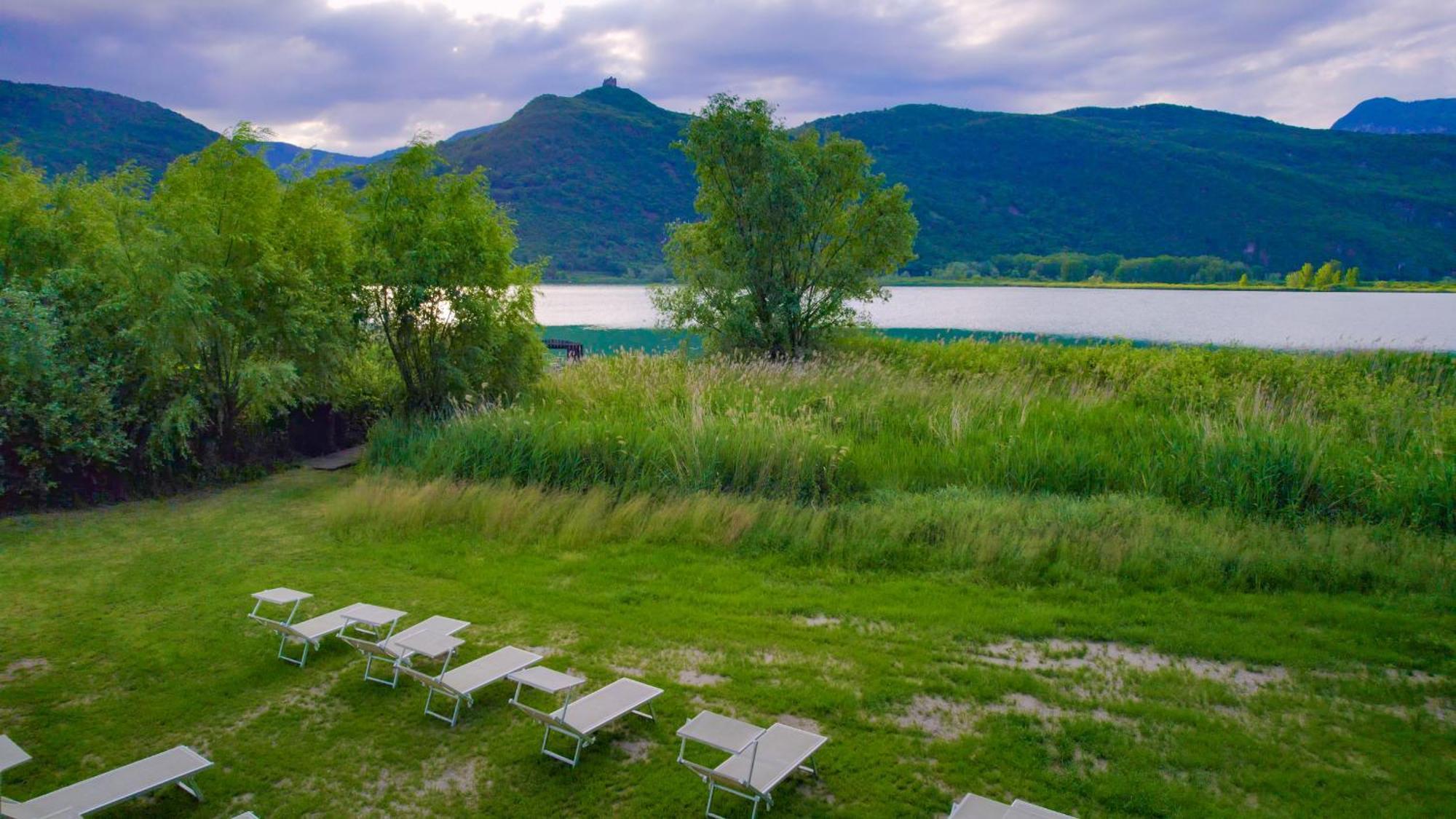Hotel Goldene Traube Termeno Luaran gambar
